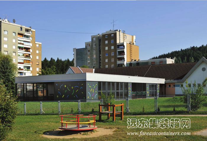 集裝箱建筑： Ajda 2 集裝箱幼兒園的周圍環(huán)境